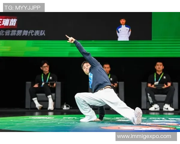 南京极限运动队引领最新灵活性TOP10榜单展现运动魅力